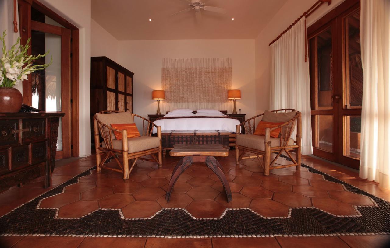 Amuleto Hotel Ixtapa  Zewnętrze zdjęcie